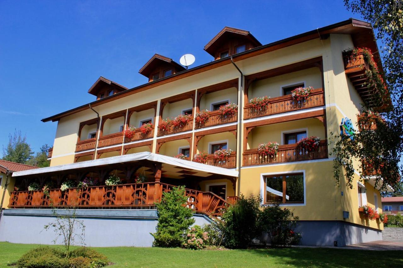 Hotel Alex Sankt Kanzian am Klopeiner See Exterior photo