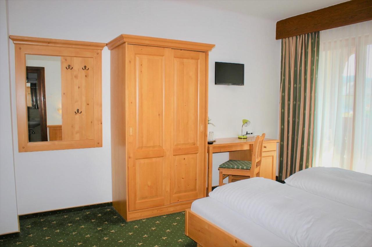 Hotel Alex Sankt Kanzian am Klopeiner See Exterior photo